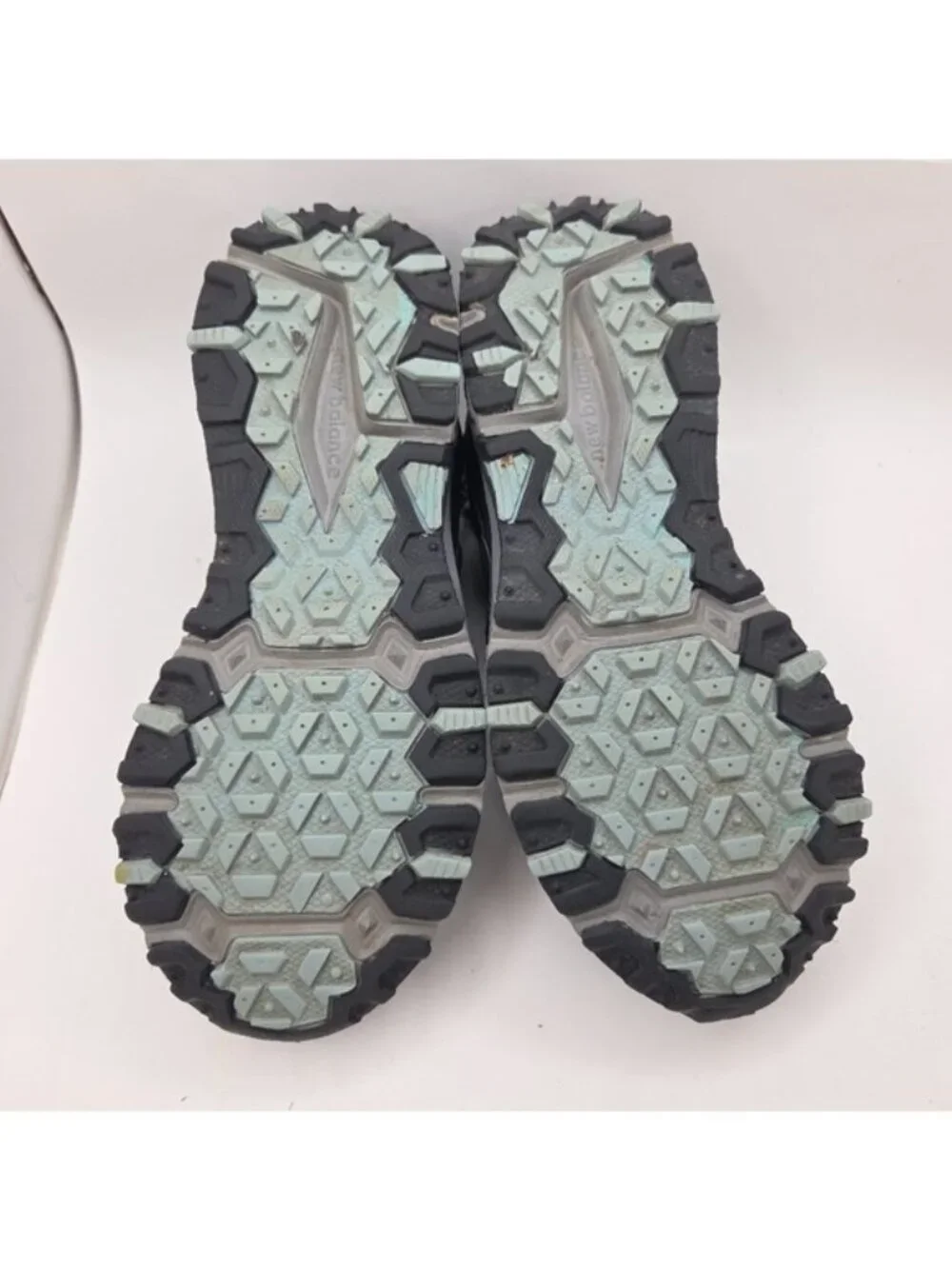 New Balance Blue & Gray 410v5 All Terrain Athletic Running Shoes Womens Size 7.5